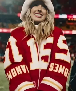 Brittany-Mahomes-Kristin-Juszczyk-Red-Puffer-Jacket