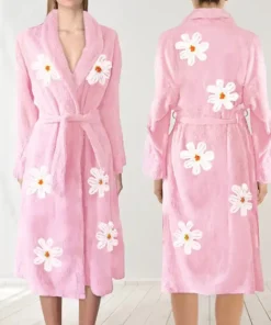 Falling Daisies Chenille Pink Bathrobe front & back