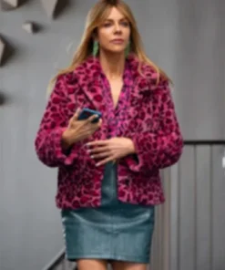 Kaitlin Olson High Potential S01 Pink Leopard Print Jacket front