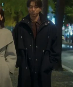 The Trunk S01 Gong Yoo Black Coat