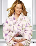 Laura Linney Robe